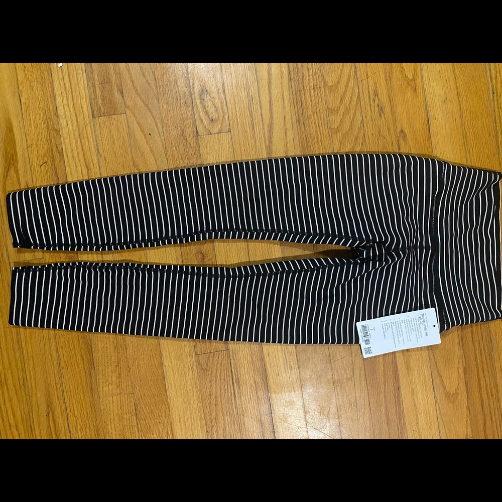 Lululemon parallel stripe wunder under 25” lux